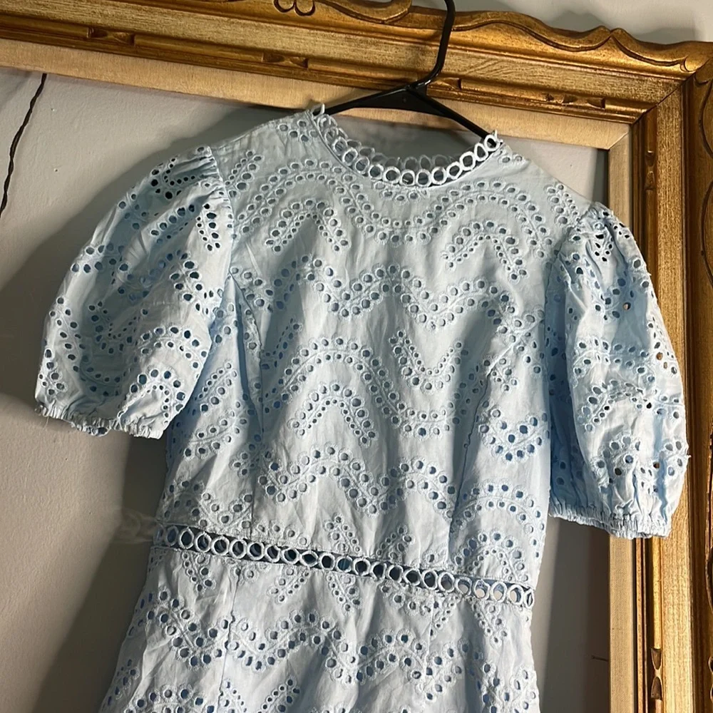 Bubbly mini dress - Picture 2 of 5